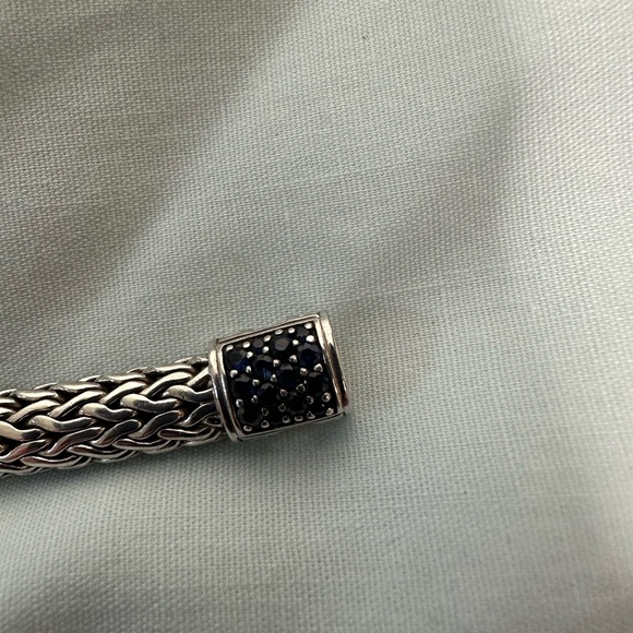 John Hardy Classic Chain Bracelet with Blue Sapphires, 7.5mm, size M - Picture 2 of 8